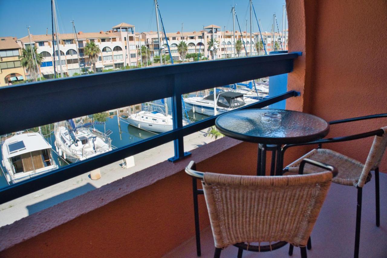 Cit'Hotel Des 2 Golfs Leucate Exterior foto